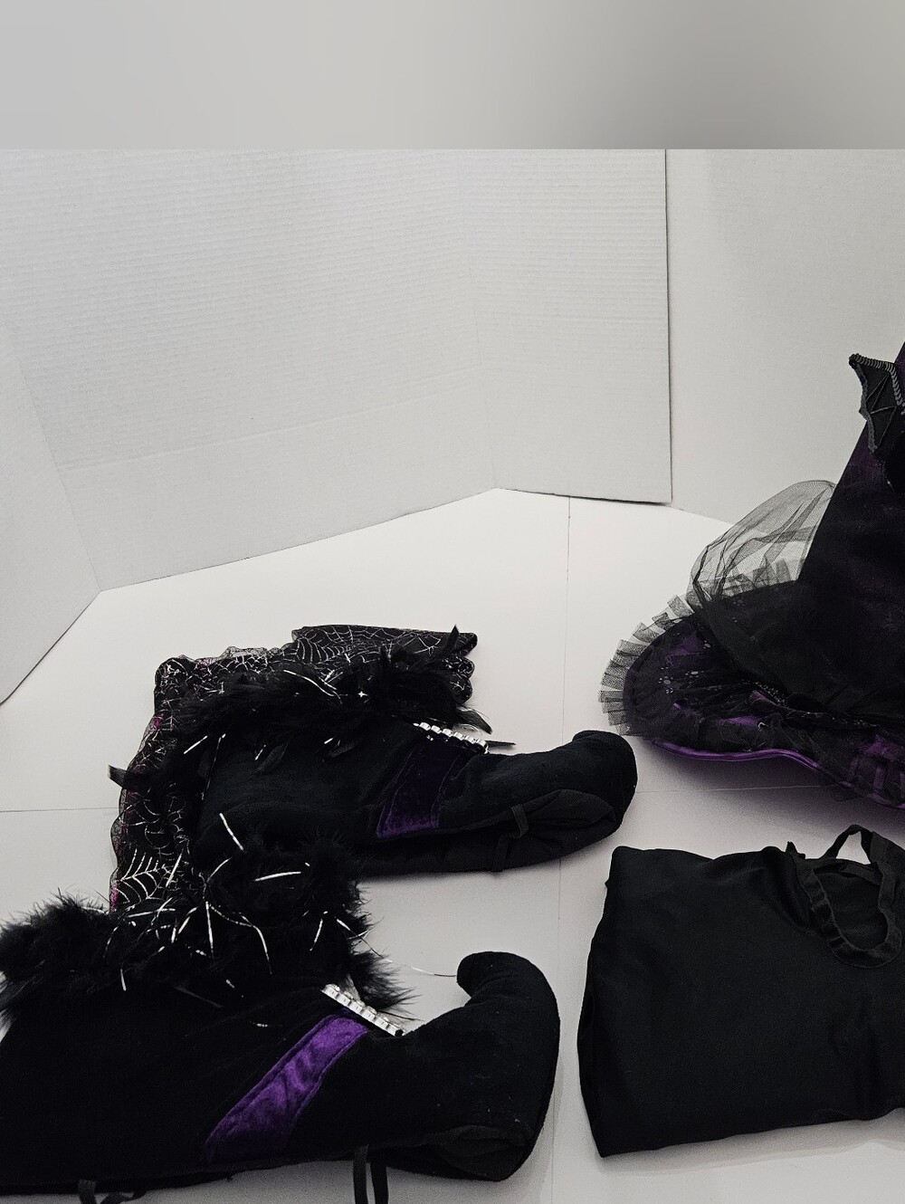 Purple & Black Gothic Witch Halloween Costume Set Hat Gown Boot Covers